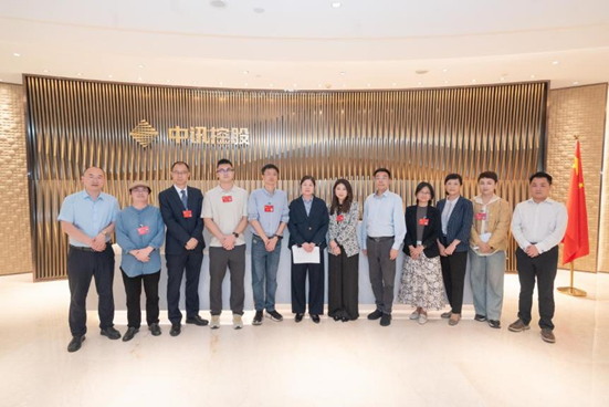 政企同心 共促发展 -- 区政协委员南坪镇组调研中讯控股及金通方